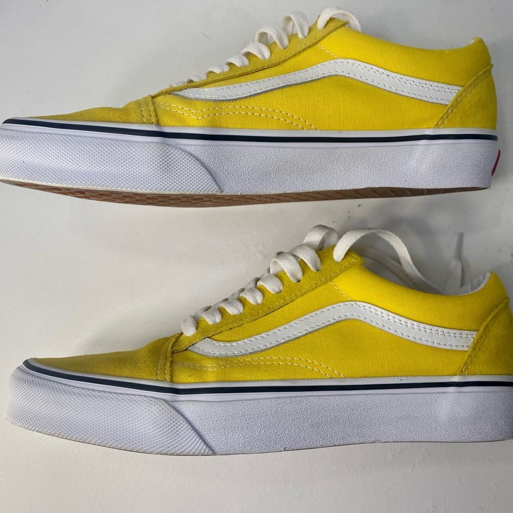 Vans yellow old school Womens 8.5 Mens 7